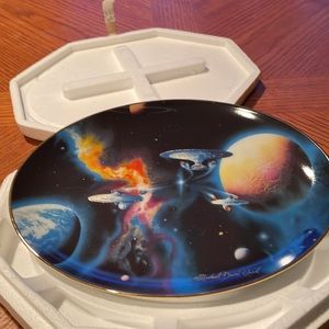 The Hamilton Collection TO BOLDLY GO Plate